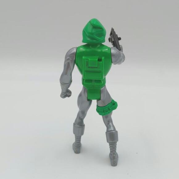 Vintage 1984 Marvel Secret Wars Dr. Doom Action Figure with Gun 4" Fantastic 4 - Picture 4 of 7